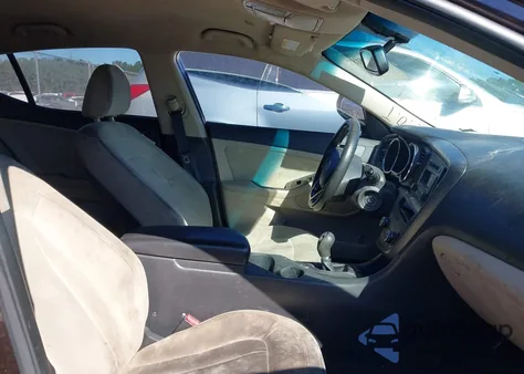 2011 Kia Optima Lx from USA, damaged, VIN KNAGM4A77B5130799